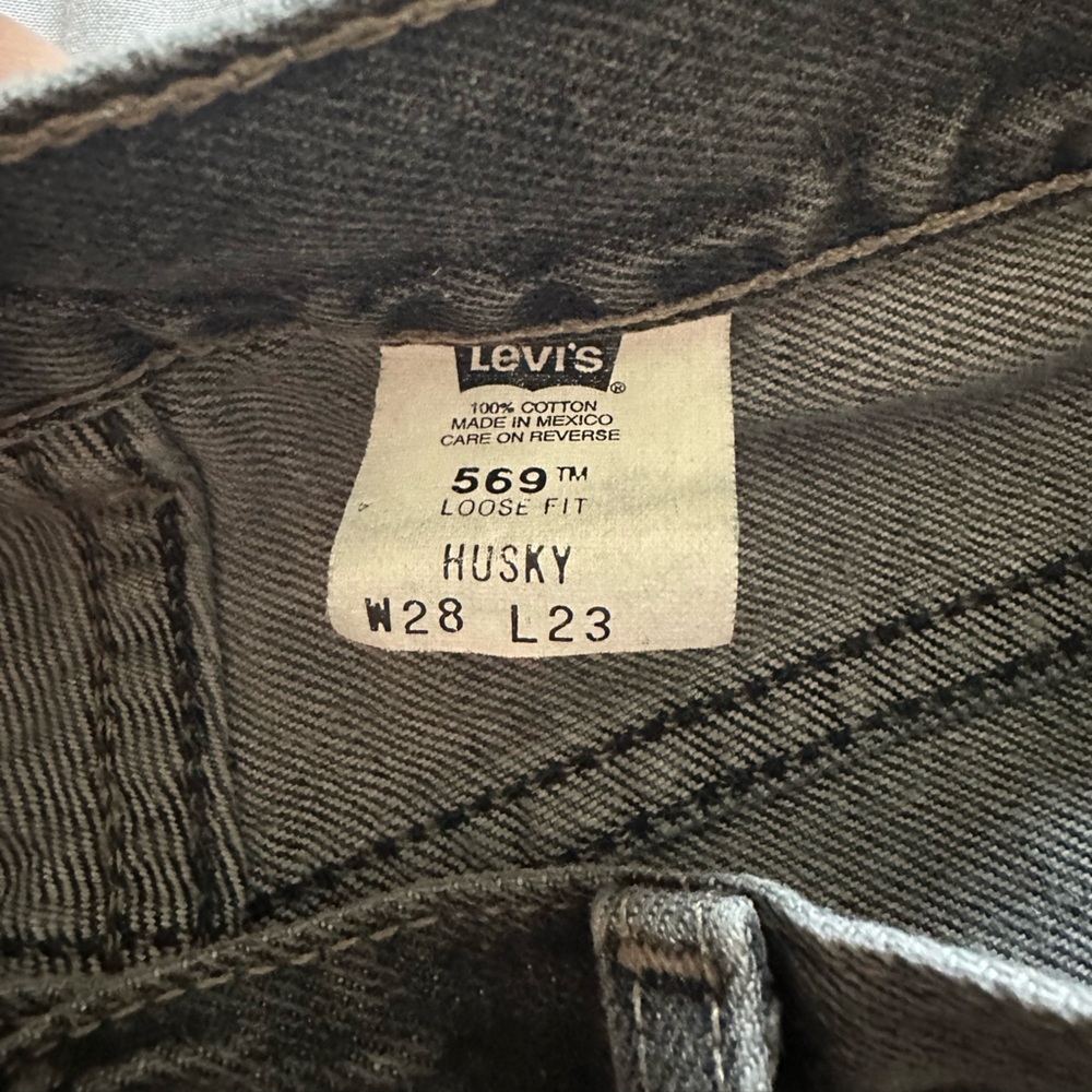 Levi's 569 Jeans - Picture 5 of 5